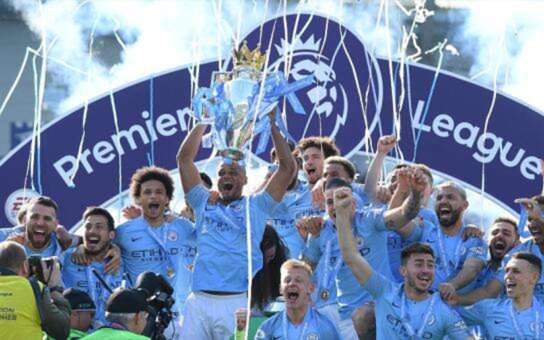 大球迷的激 大球迷的激